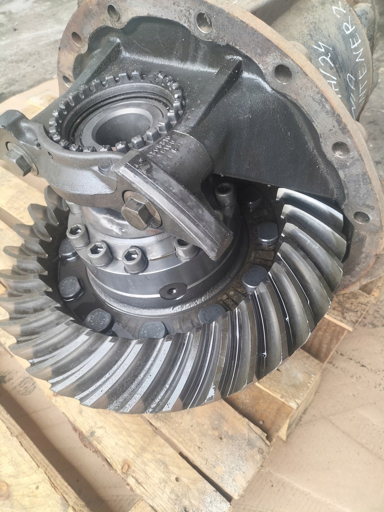 фото №5, Диференціал міст задній scania p94db4x2na 9l 191kw