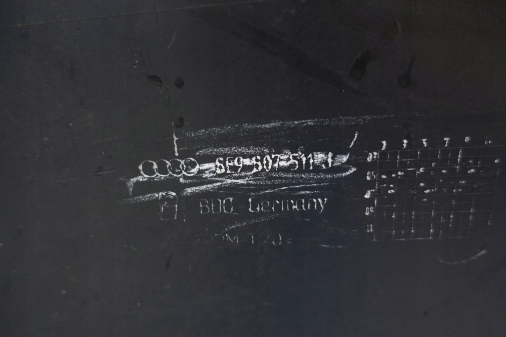 фото №12, Бампер задняя задний audi a4 b7 sedan 8e5807511