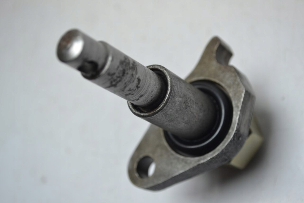 Mercedes w123 200d натяжитель цепи распределительного вала Недорого