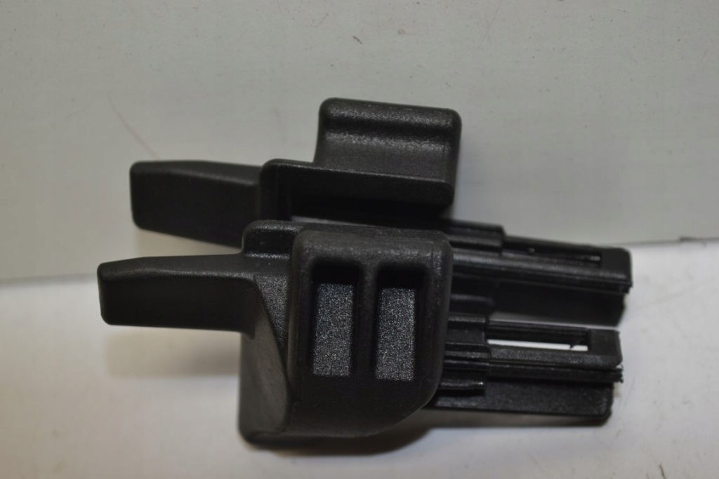 Mercedes w 169 w 245 напрямна шторка багажника в Україні