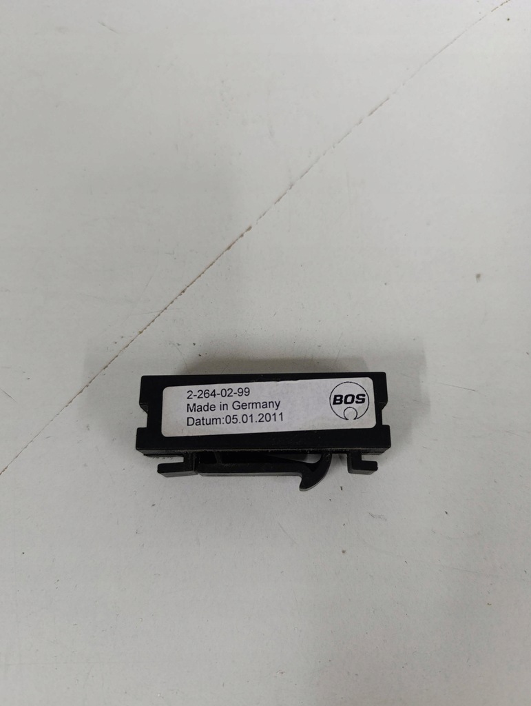 фото №1, Opel insignia a 2011 елементи кріпильні 22640299