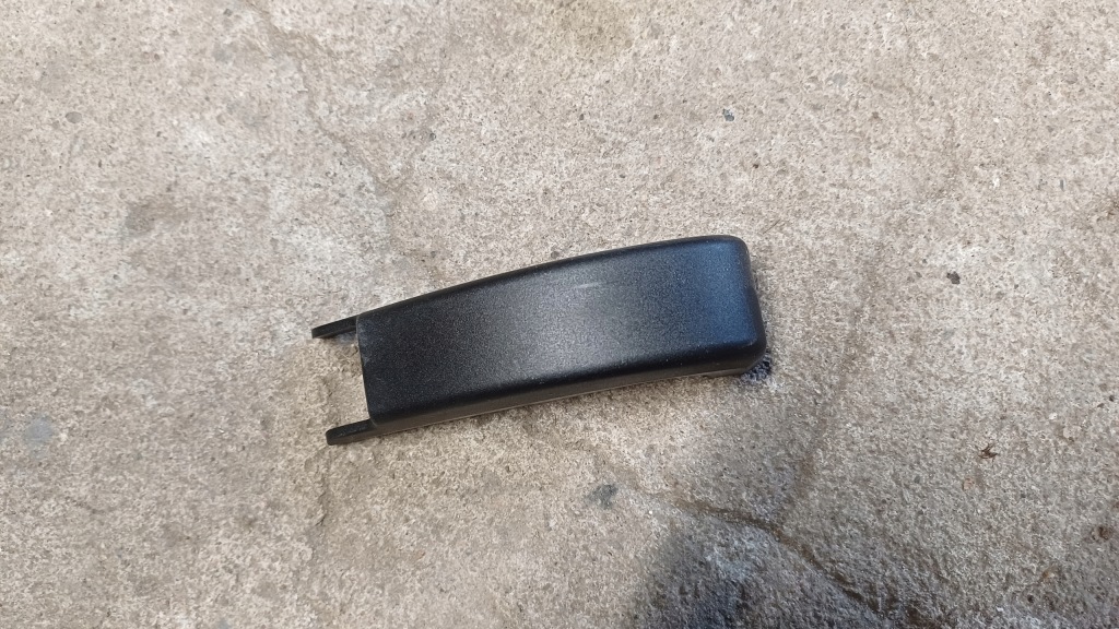 фото №1, Seat leon iii защита сиденье 8v0886197b