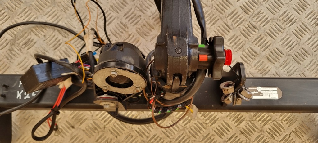 фото №13, Bmw f20 hak буксирувальний