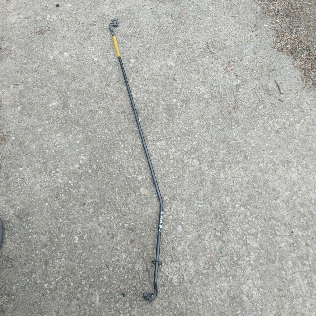 фото №1, Підпора капот ford focus mk3