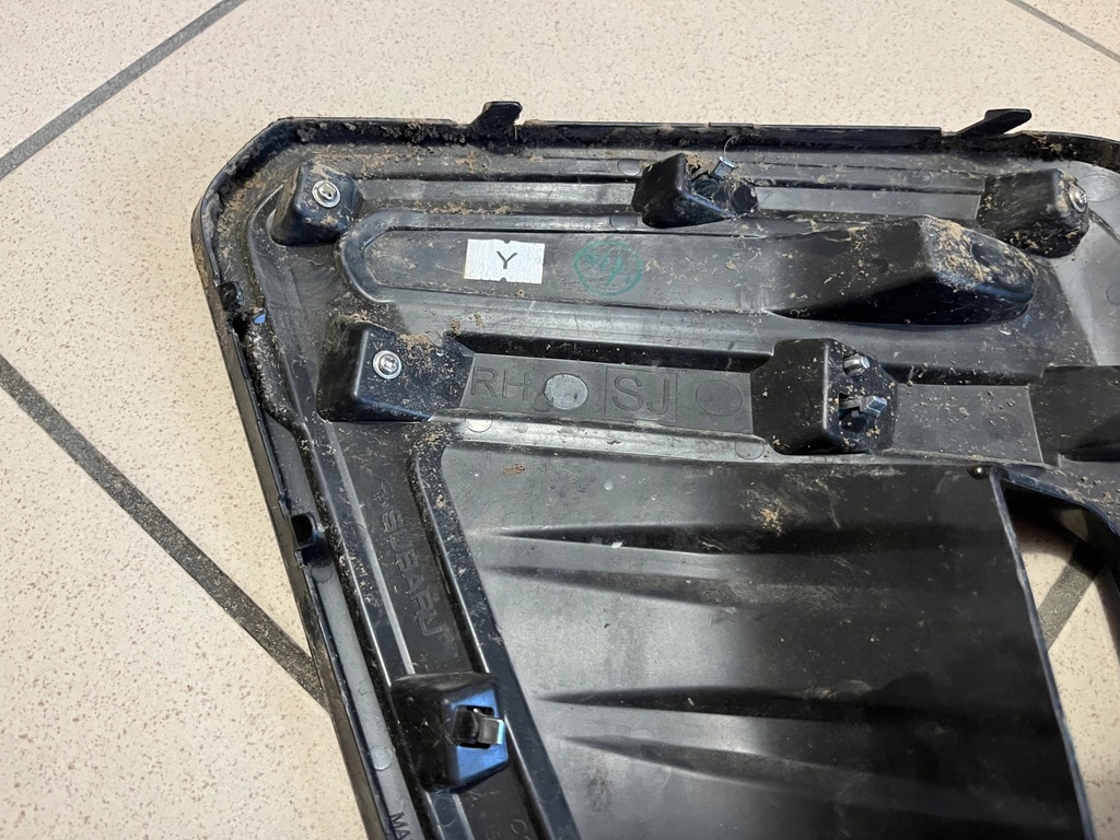 фото №10, Решітка бампера передня перед права subaru forester 5 v 19-