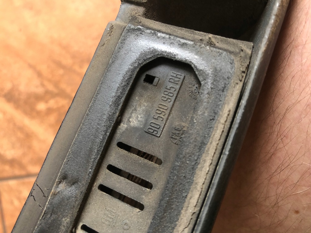 фото №8, Opel astra g ii kombi молдинг крышки задний