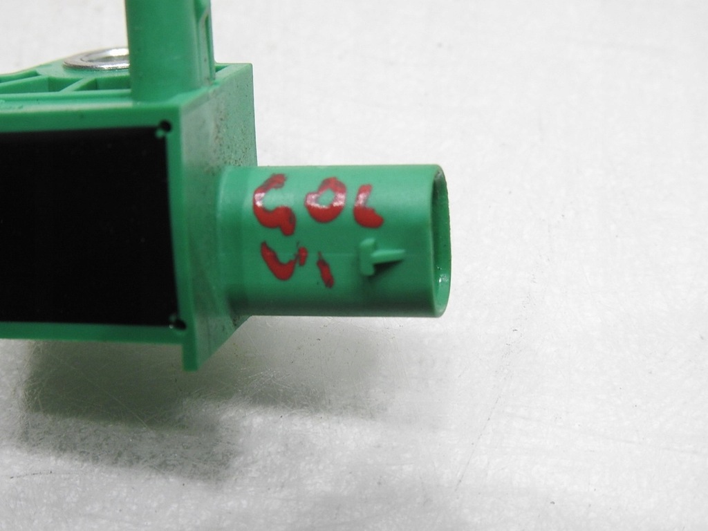 фото №7, Датчик ударний боковий задня vw golf vi