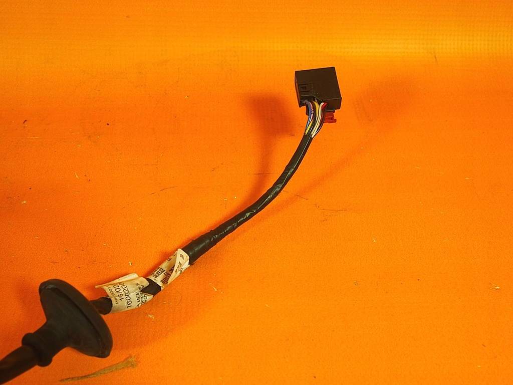 фото №10, Audi a3 s3 8v sedan зеркало правое satyna 8v5857410k