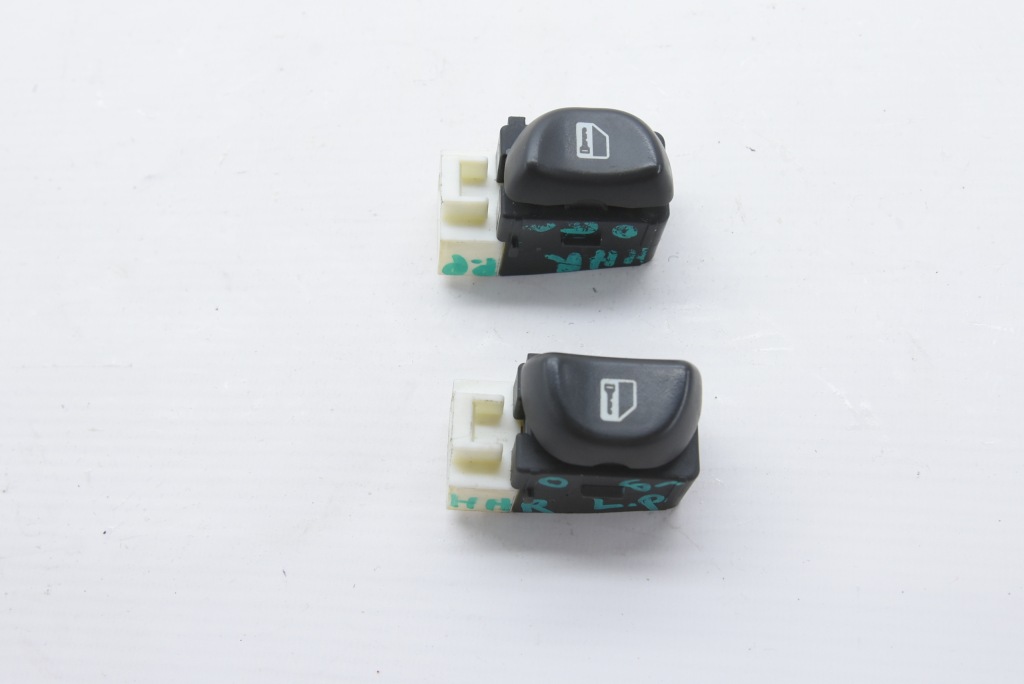 фото №1, Chevrolet hhr переключатель кнопка блокировка дверь левый правый перед