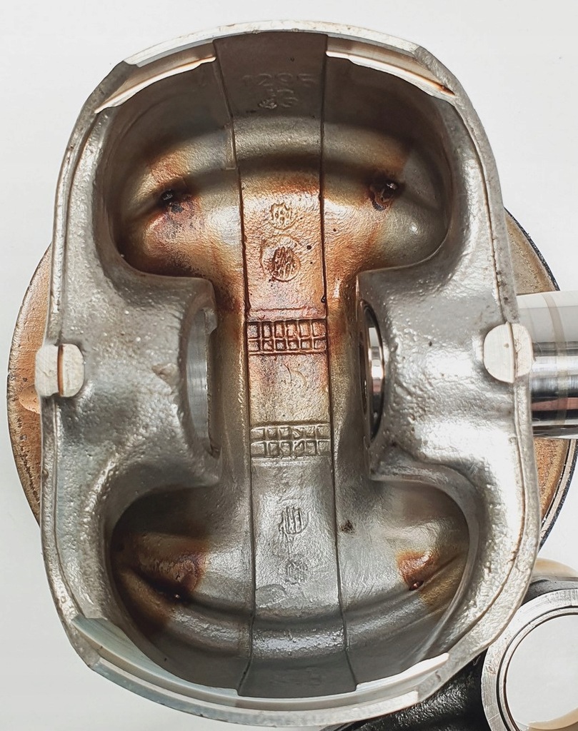 фото №7, Поршень шатун mercedes w245 2.0 266960