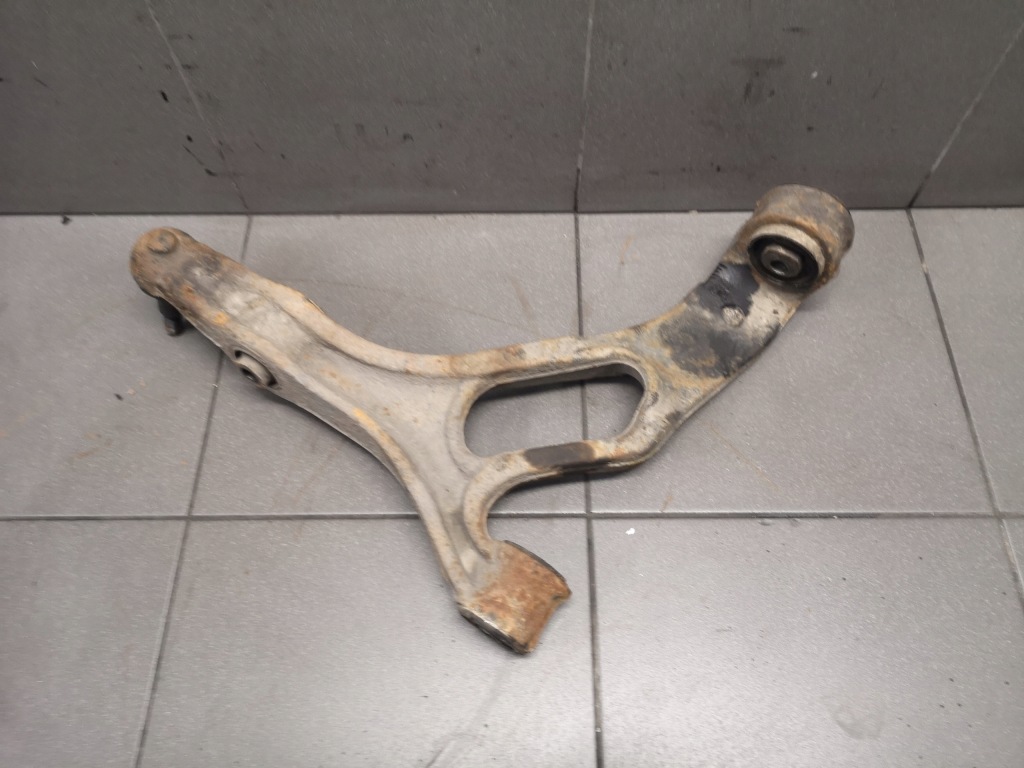 фото №8, Важіль правий перед vw touareg 7l0407154b