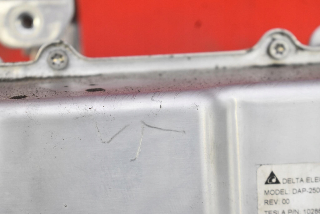 Блок керування регулятор напруги конвертер 1028664-00-k tesla model s 16-21 в Україні