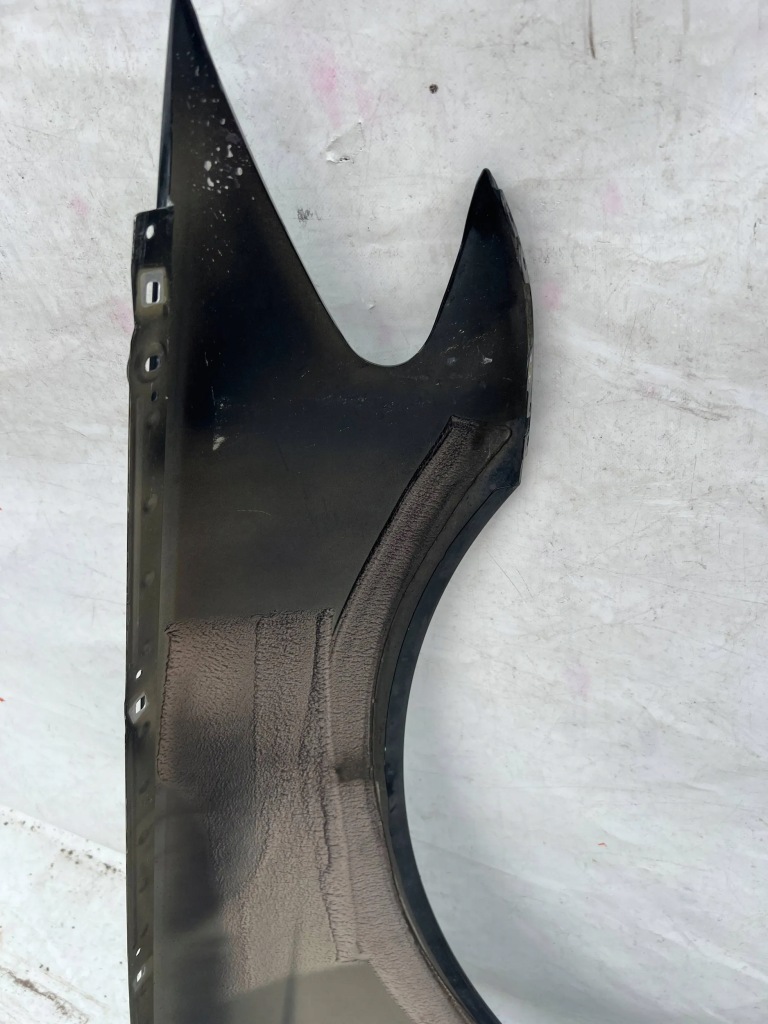 Крыло  левое  bmw f10 f11 5 перед передний 2009 Цена