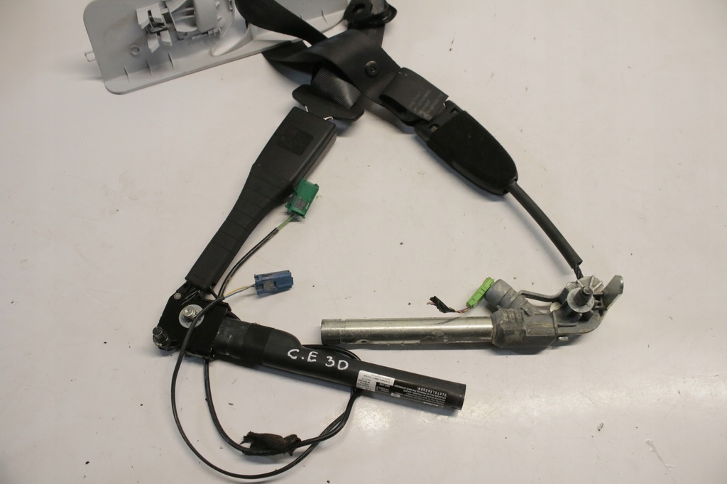 фото №9, Ремни безопасности opel corsa e