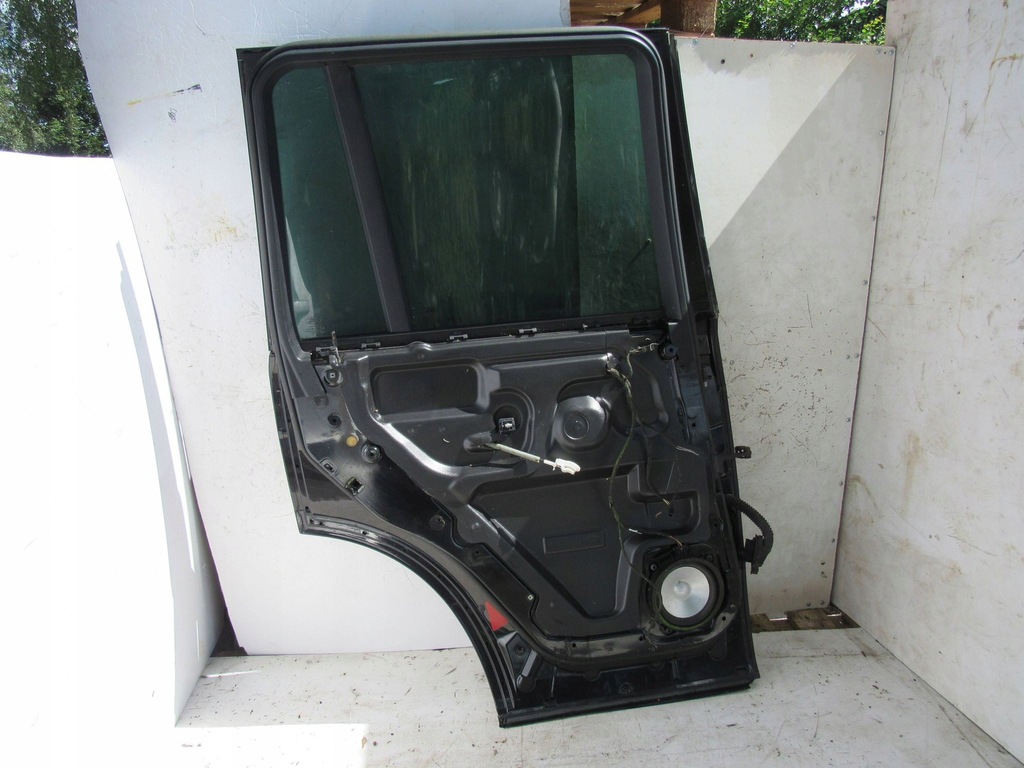 фото №8, Land rover range rover vogue 3 lift дверь левый задняя левая задние