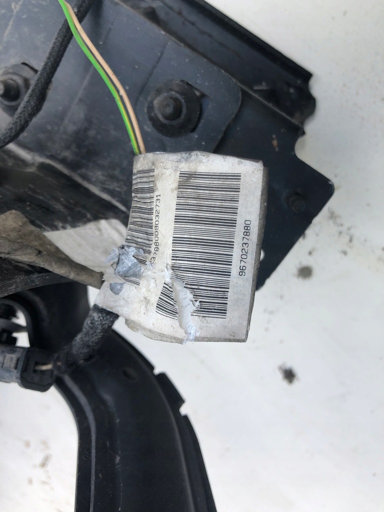 фото №8, Балка бампера задня задня петлі кришки peugeot 3008 i 2010r