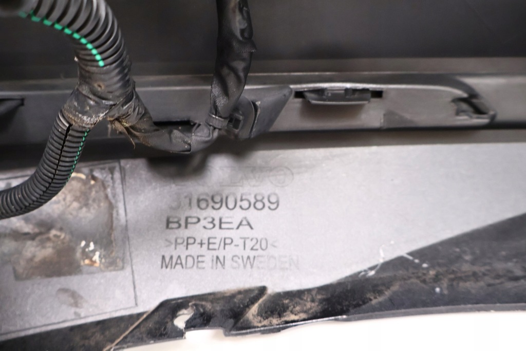 фото №16, Volvo v60 ii бампер перед 31690589