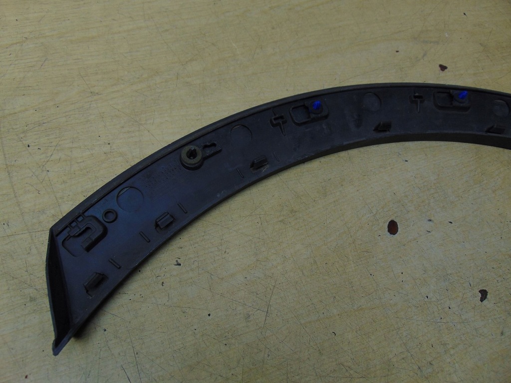 фото №13, Молдинг накладка крила правий задня audi e-tron 4ke 4ke853818a