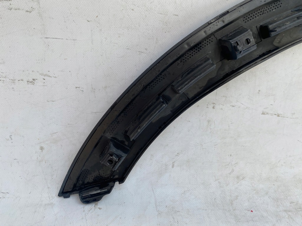 фото №6, Porsche cayenne 9y gts sport молдинг накладка крыла правая перед 9y0853818