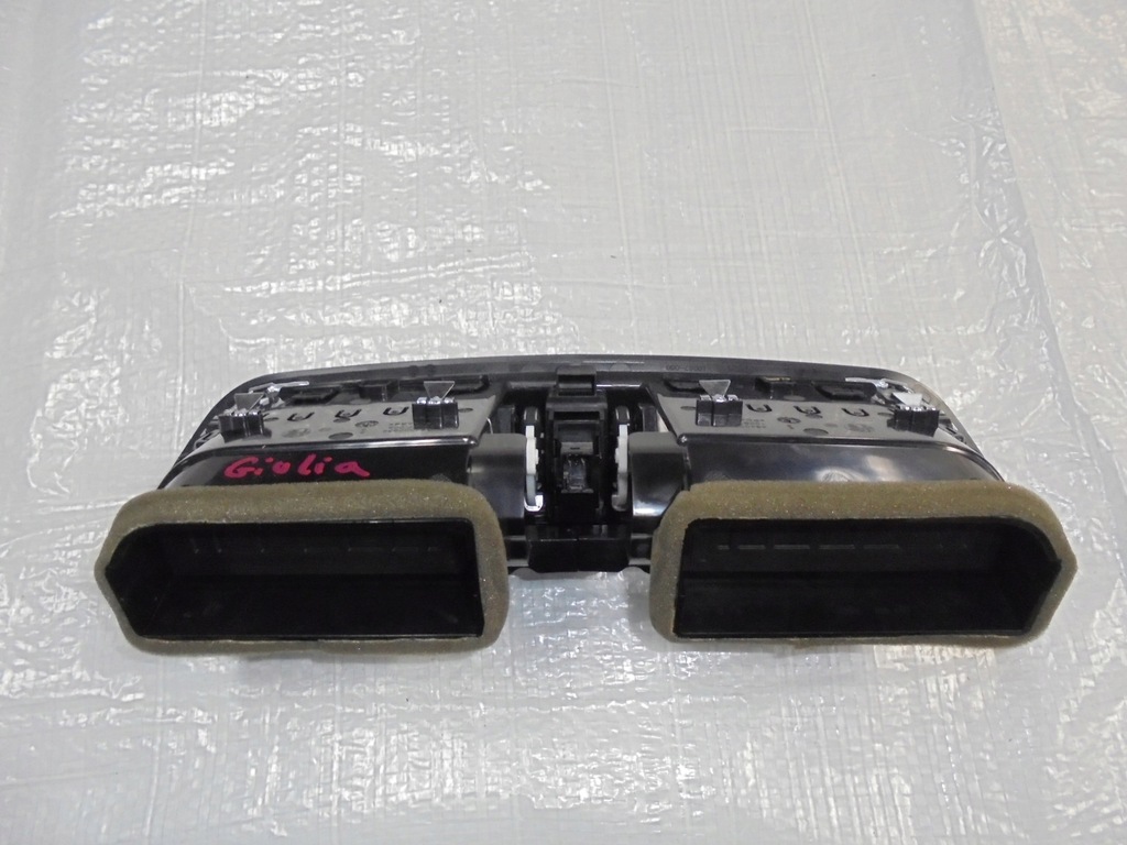 фото №2, Решётка обдув alfa romeo giulia