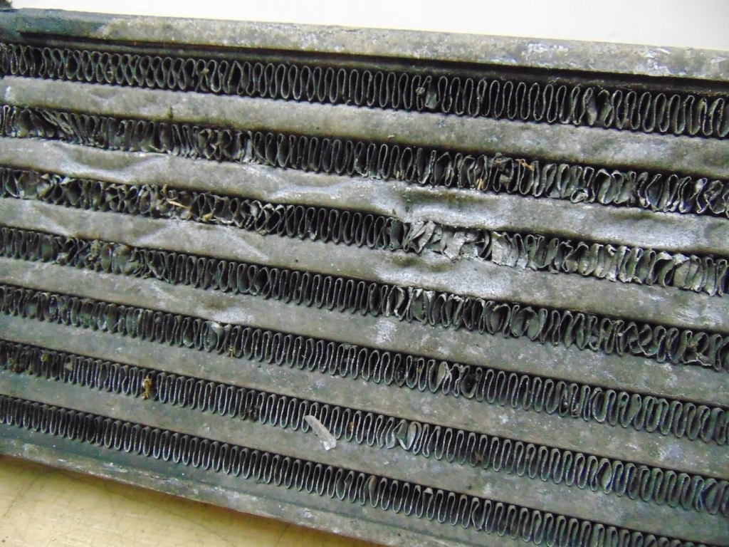 Радиатор интеркулер mercedes w211 a2115003902 в Украине