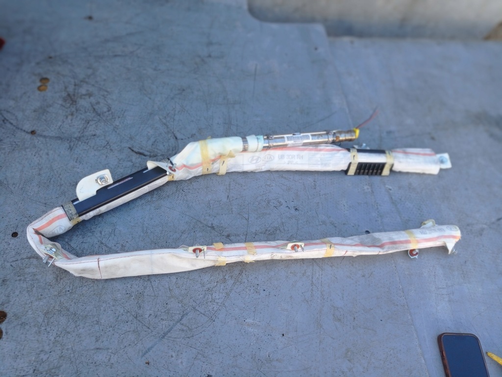 фото №1, Шторка безопасности правая kia rio iii 3d 850201w300