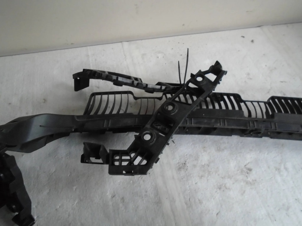 фото №6, Абсорбер направляющая бампера задняя комплект vw golf sportsvan 15-