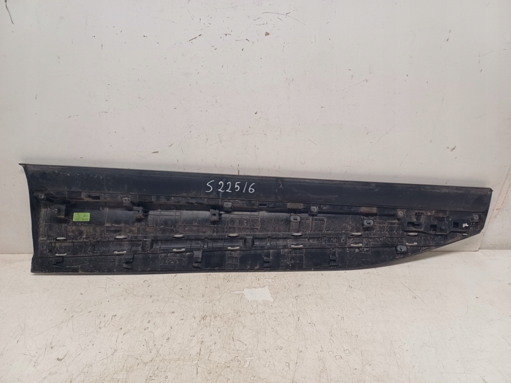 фото №5, Kia sportage 5 v 21- молдинг двері правий перед 87722r2000