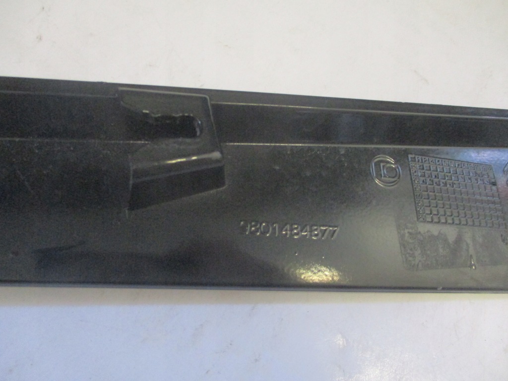 фото №11, Защита молдинг стекло кузовная задняя правая правый citroen c4 grand picasso ii