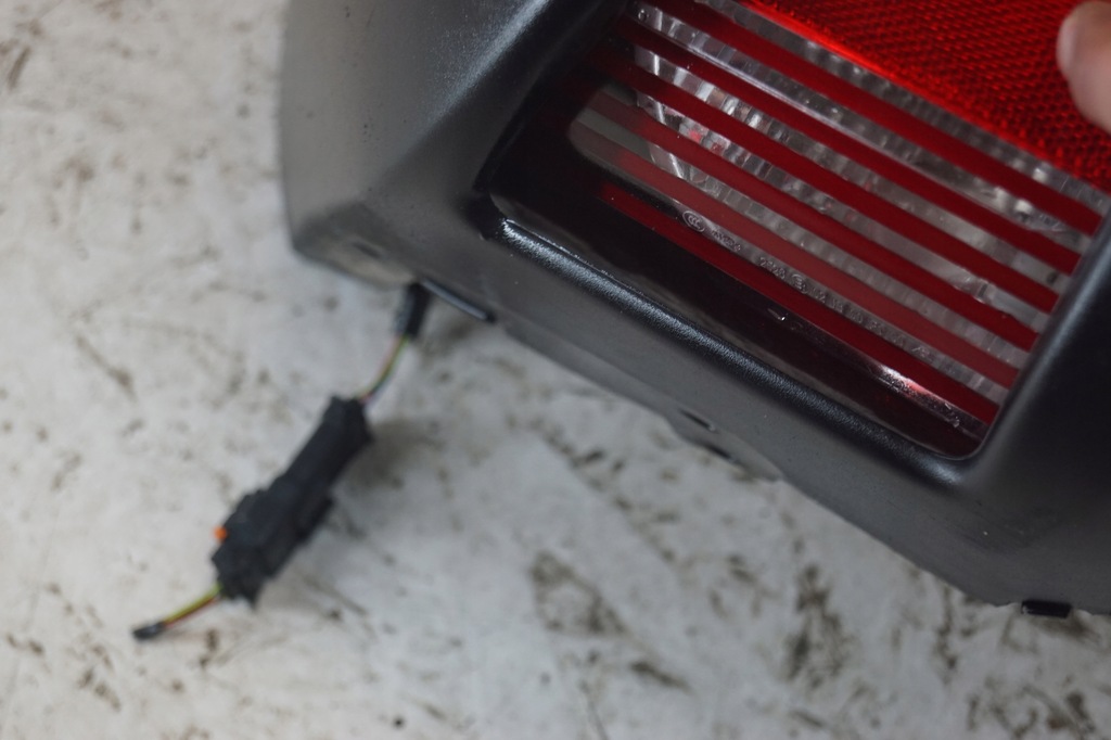 фото №12, Бампер задняя peugeot 2008 i