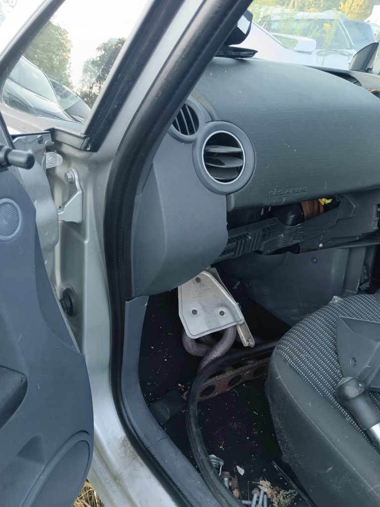 фото №13, Mitsubishi colt z30 6 прокладка дверь кузовная левая правая перед задняя 4szt