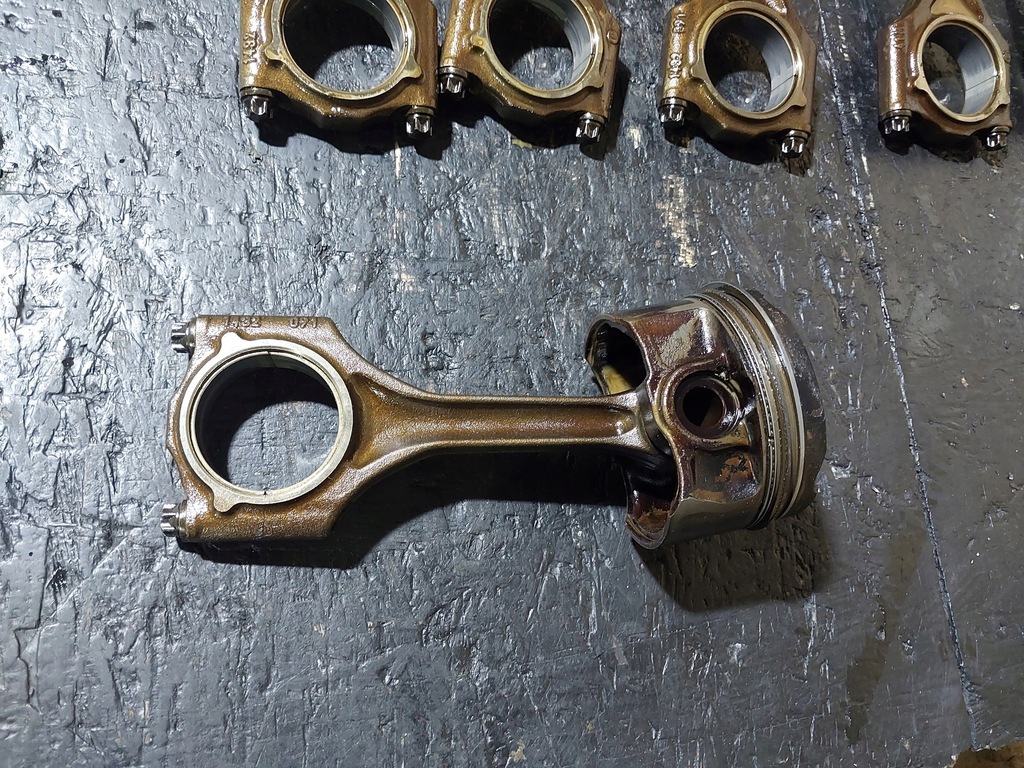 фото №5, Поршень шатун bmw e46 323i m52b25tu 170km