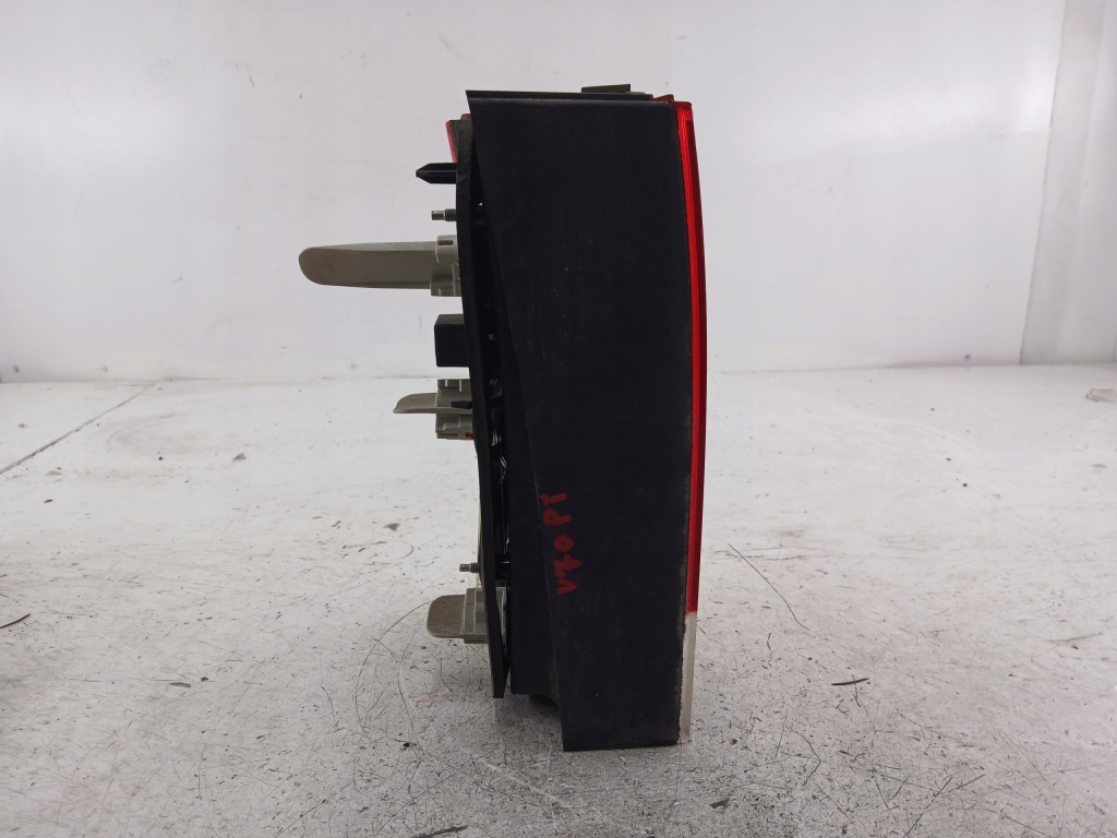 фото №4, Volvo v70 ii лампа правая задняя задняя