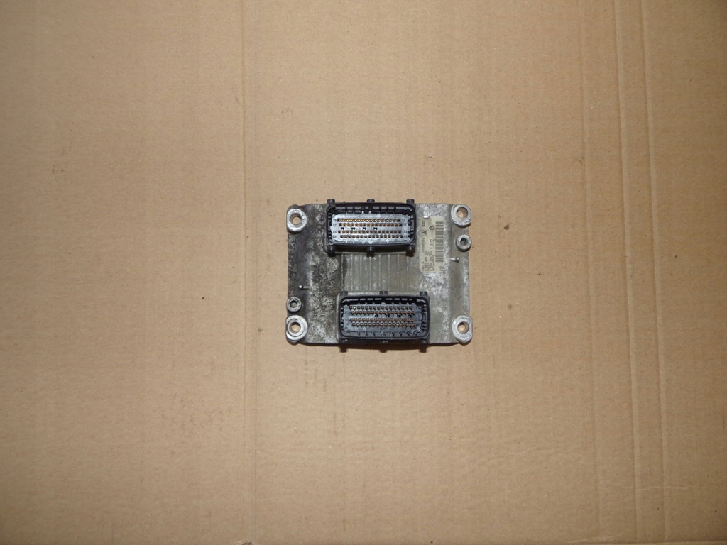 фото №1, Бортовой компьютер 0261208032 punto ii lift 1.4 16v