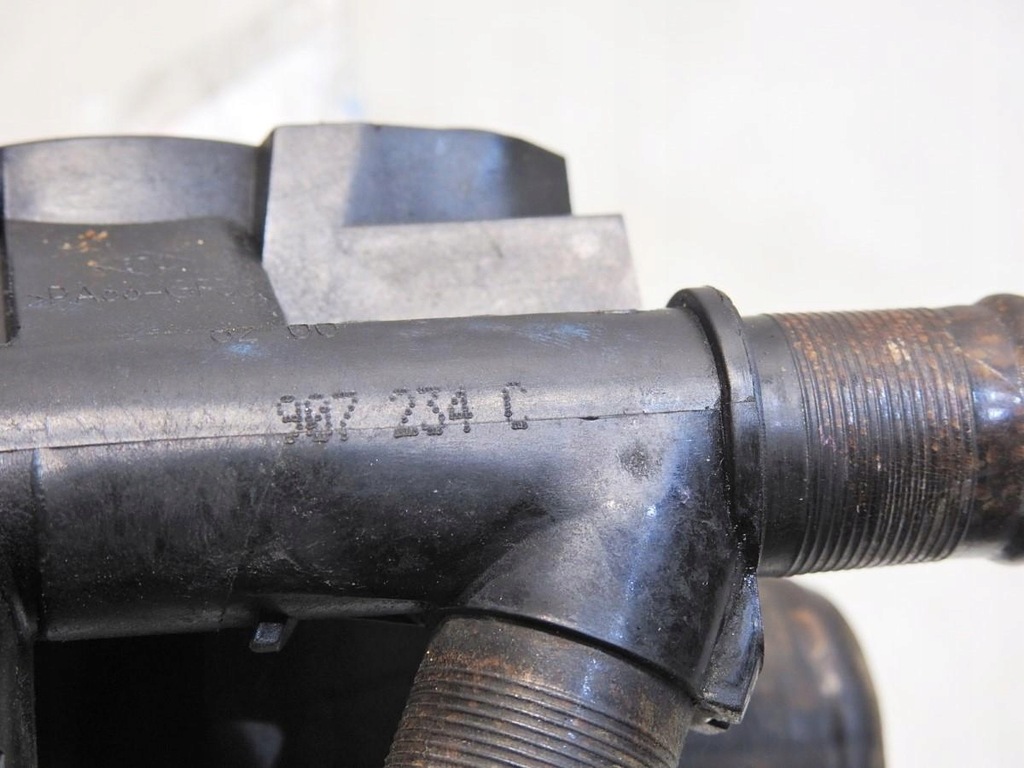 фото №7, Корпус термостата renault latitude 2.0 dci 907234c