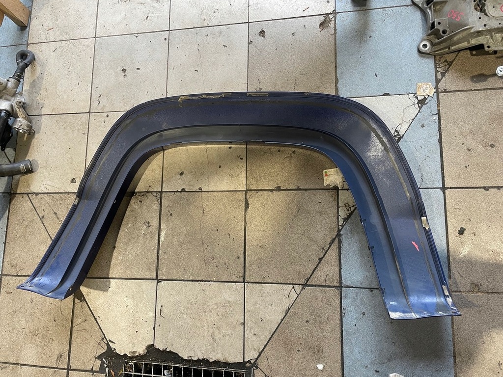 фото №5, Vw amarok молдинг накладка крила задня ліва 2h6853817l права 2h6853816r