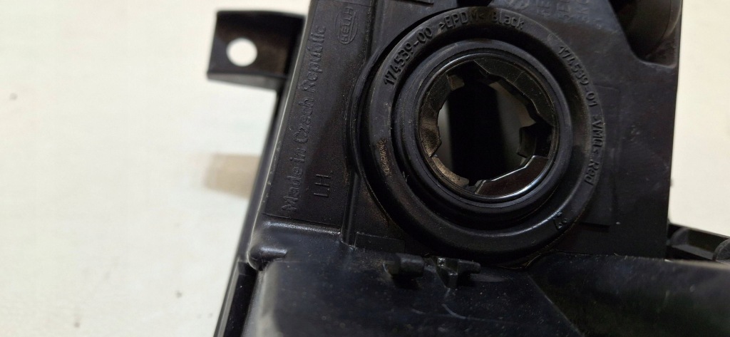 фото №7, Протитуманна фара лівий перед skoda octavia iii lift 5e0 5e0941699