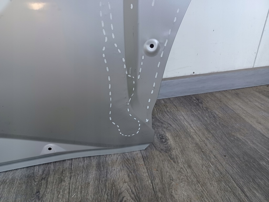 фото №13, Дверь ---- subaru solterra toyota bz4x ---- задние левая ----