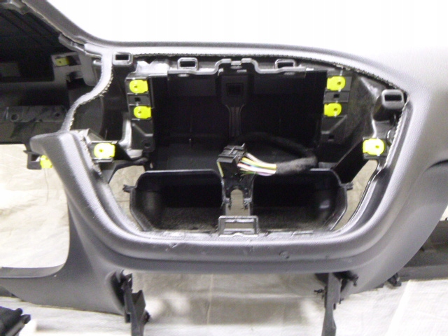 фото №9, Консоль панель приладів панель приладів подушка безпеки ford puma mk2