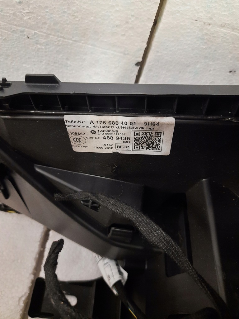 фото №10, Подлокотник средний кожа mercedes gla x156