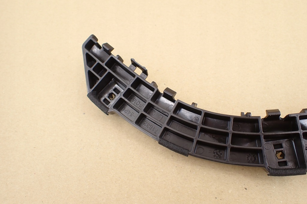 фото №13, Suzuki vitara ii 15- напрямна кронштейн лівий