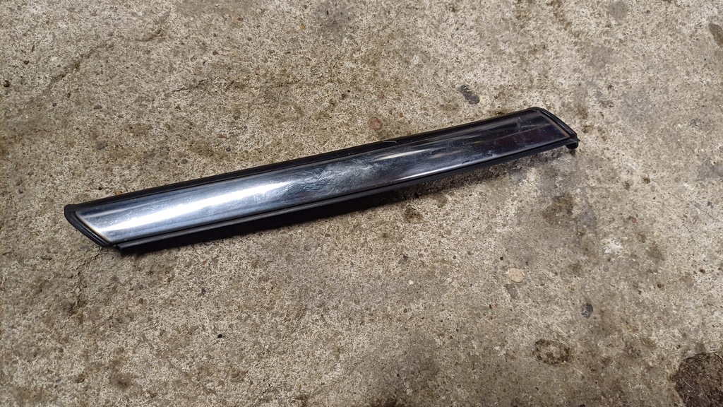 фото №1, Mini cooper r56 молдинг крыла правая передняя