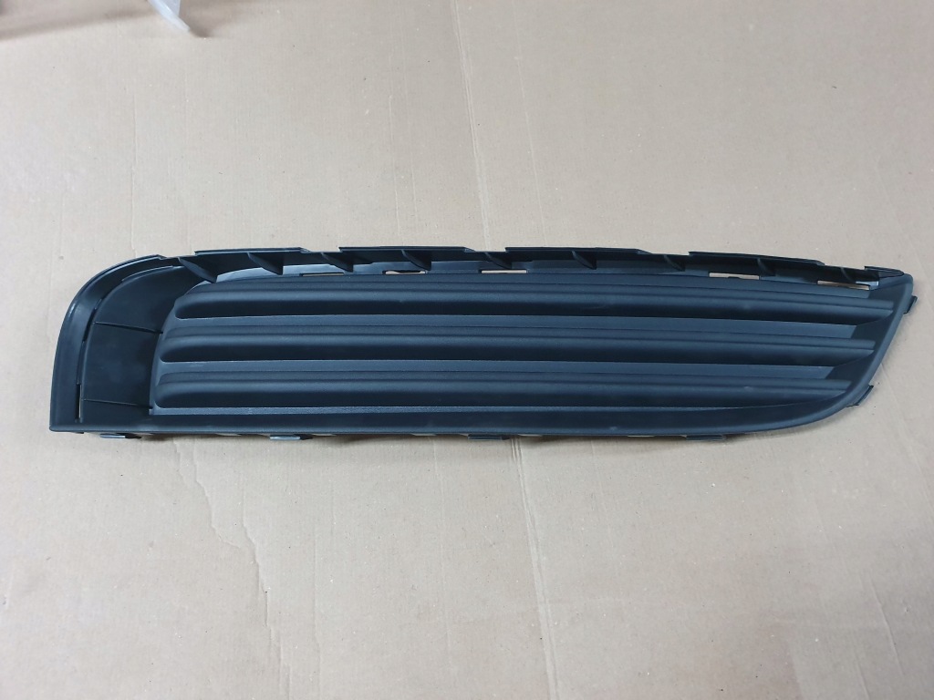 фото №1, Opel insignia решітка радіатора решітка бампера ліва 6400653