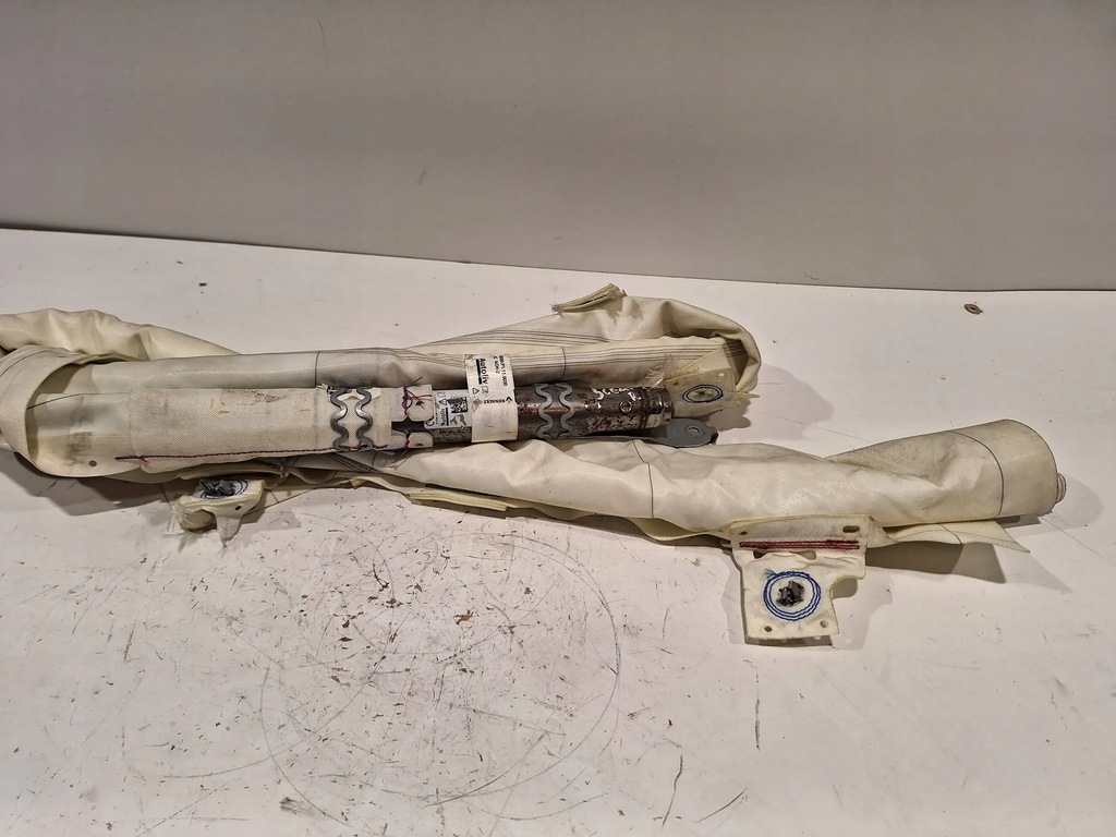 фото №1, Шторка безпеки права renault scenic iv 15-