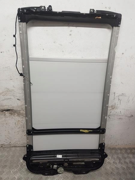 фото №3, Шторка панорама peugeot 2008