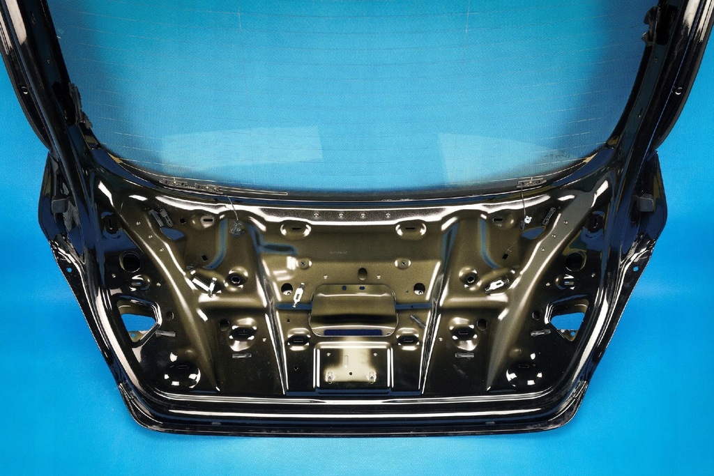 фото №11, Крышка багажника задняя стекло as2 audi a7 s7 rs7 4g8 ly9t