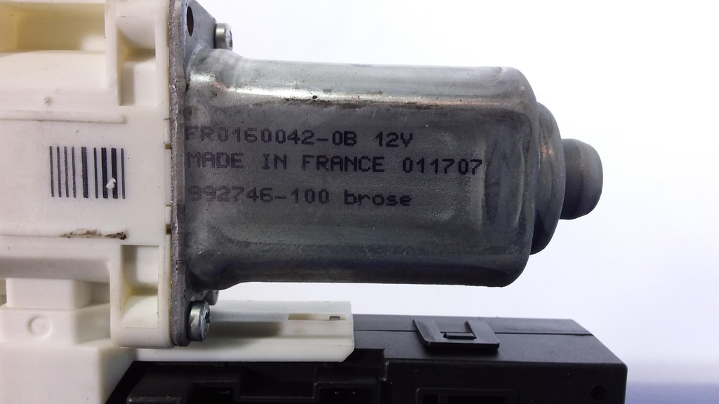 фото №4, Volvo v50 i моторчик стекло правый перед 30773907aa