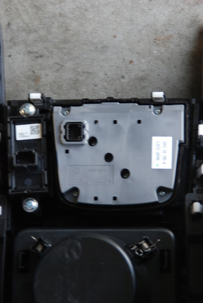 фото №10, Mazda 6 gj 2013- підлокітник тунель середній uk