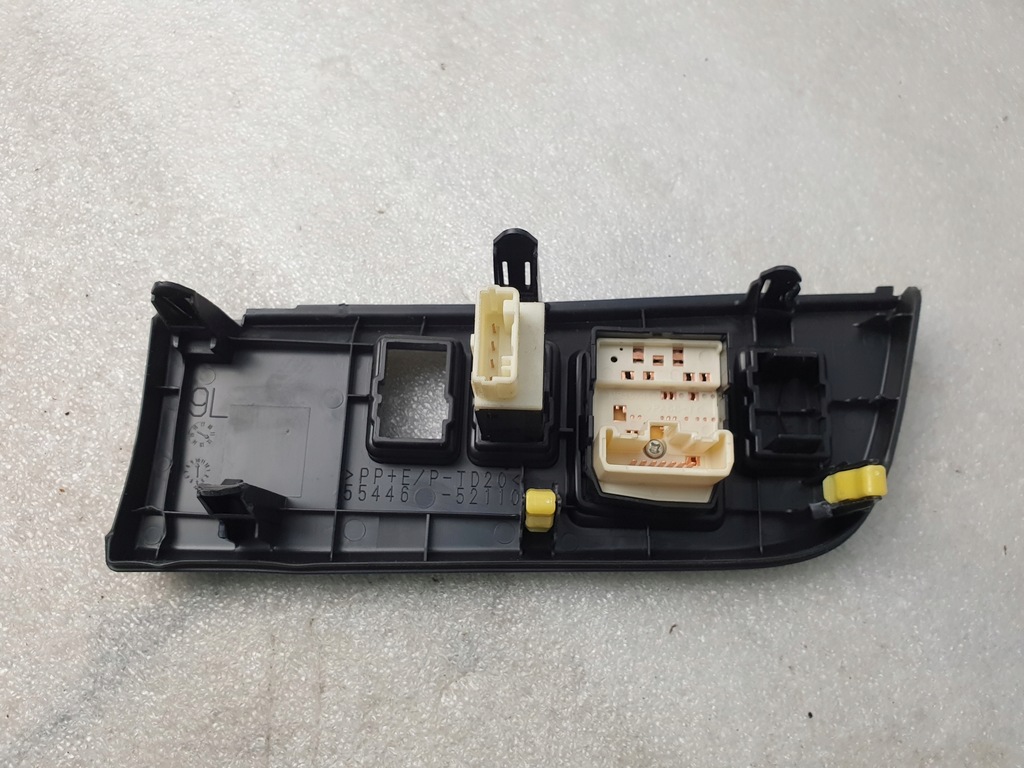 фото №5, Панель керування дзеркал рамка prius c aqua