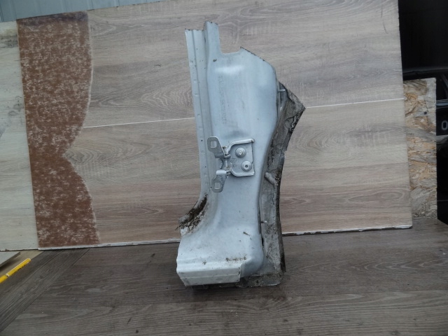 фото №1, Dacia dokker 2017 блок двигуна поріг правий оригінал